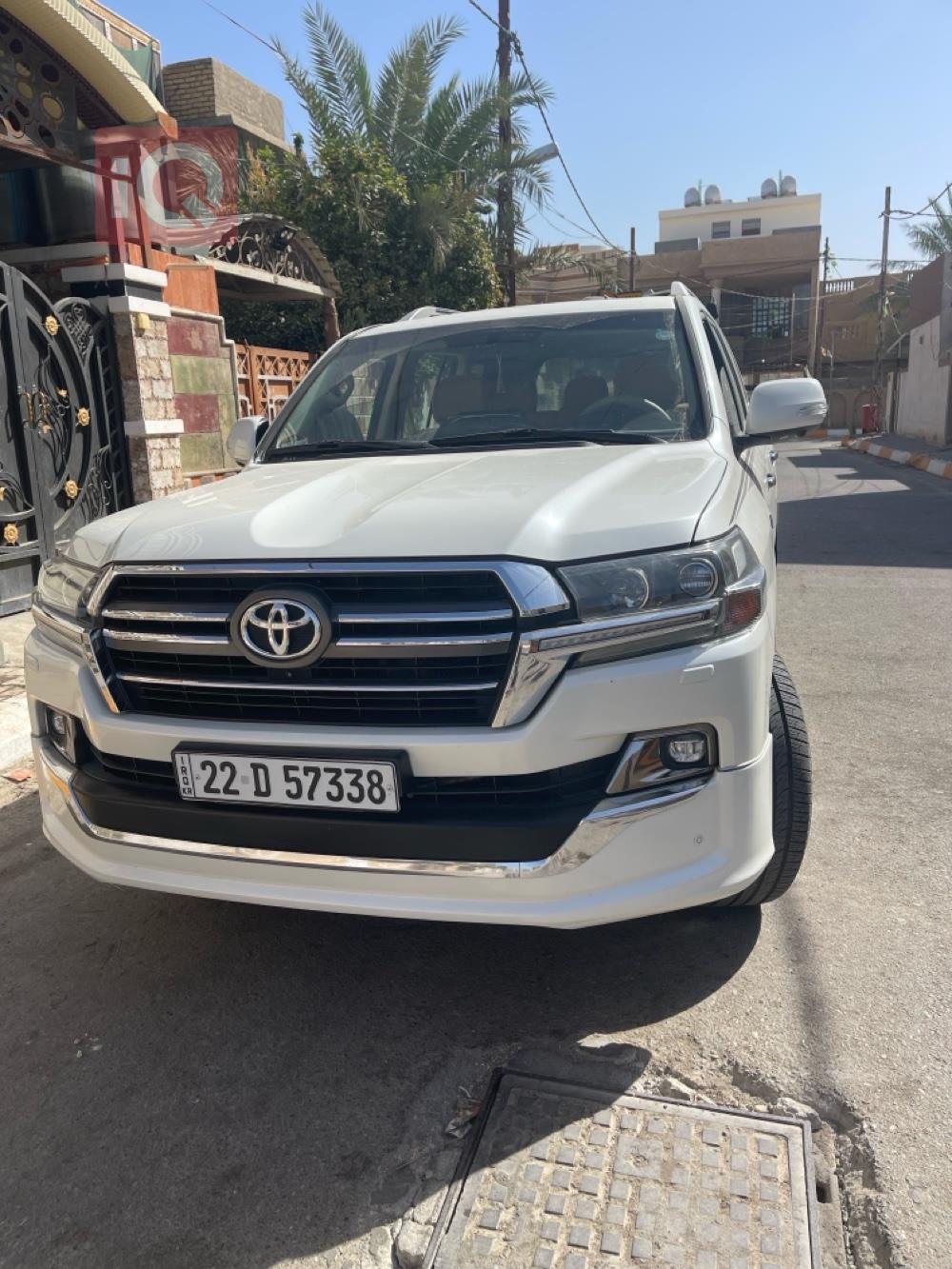 تويوتا لاندكروزر